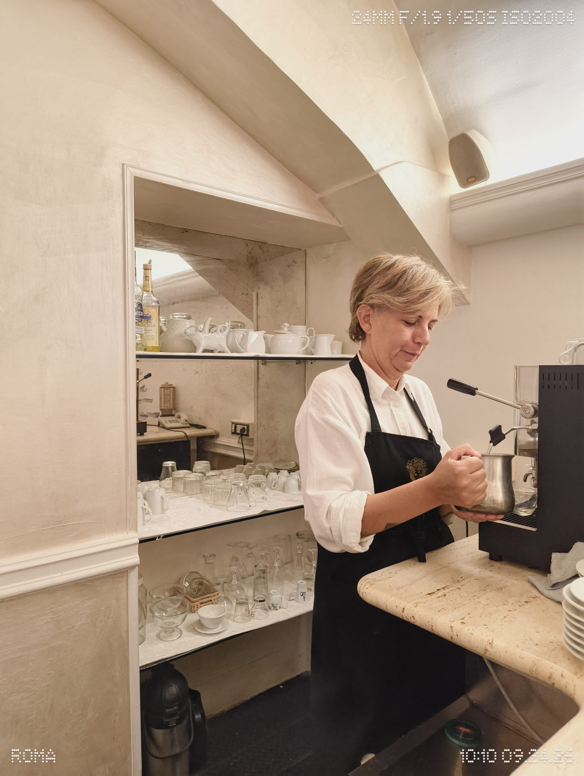 Un caffe, per favore!